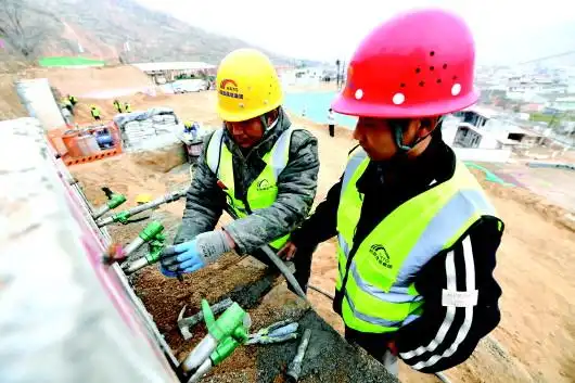 S35景礼高速天水段建设忙，春寒中奏响实干奋进曲