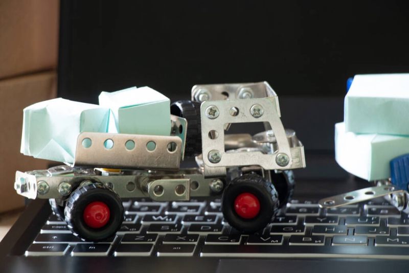 银保监会支持小微企业贷款_疫情风险_货运物流保险