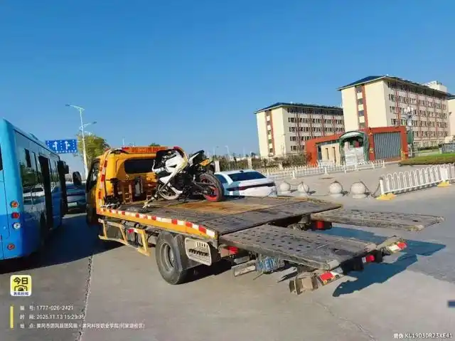 电动车摩托车安全头盔整治_团风交警整治行动_违章高发城市治理