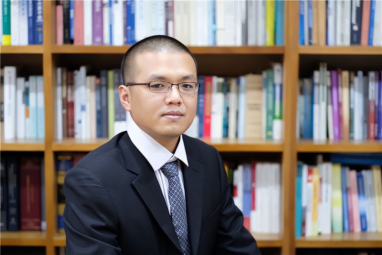 玩家用脚本外挂被封号起诉，游戏公司胜诉处理案例大揭秘