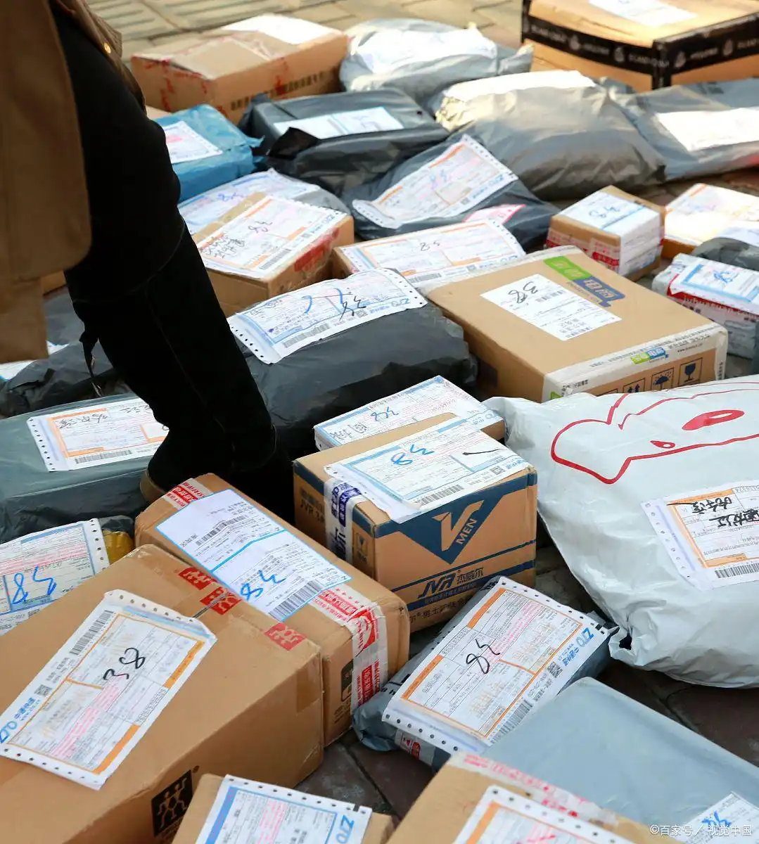 2025年除夕到初三停运的快递有哪些，速看